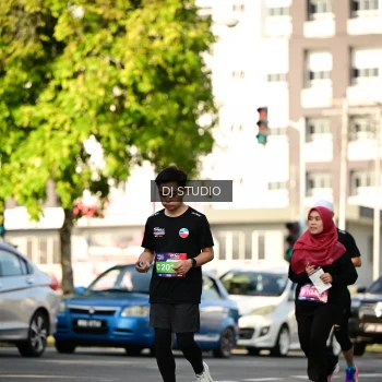 Runner Photo 4061221