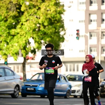 Runner Photo 4061229