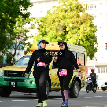 Runner Photo 4061242