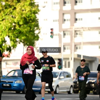 Runner Photo 4061244