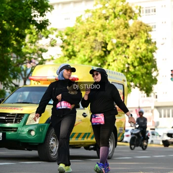 Runner Photo 4061246