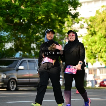 Runner Photo 4061251