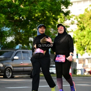 Runner Photo 4061254