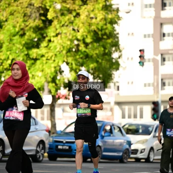 Runner Photo 4061264