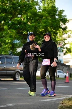 Runner Photo 4061268