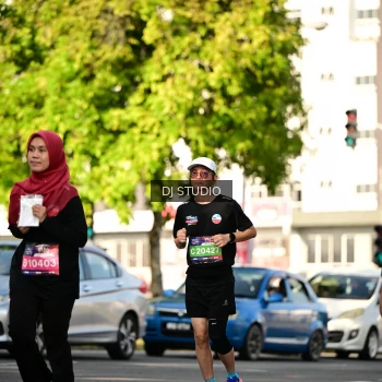 Runner Photo 4061271