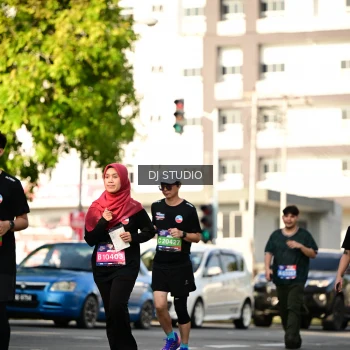 Runner Photo 4061272