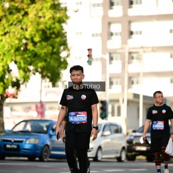 Runner Photo 4061274