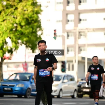 Runner Photo 4061285