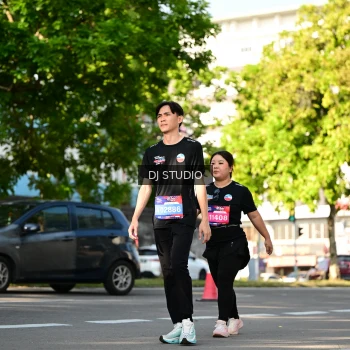 Runner Photo 4061308