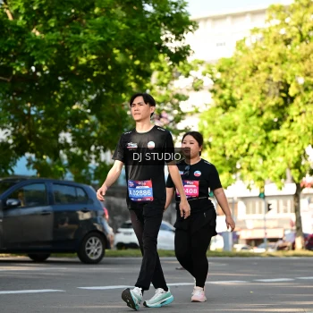 Runner Photo 4061314