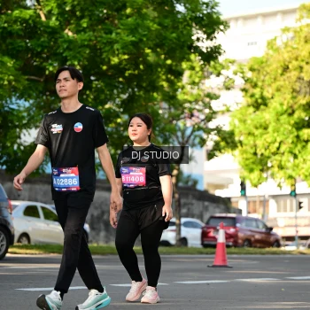 Runner Photo 4061320
