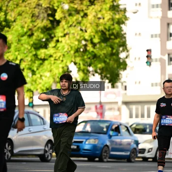 Runner Photo 4061329
