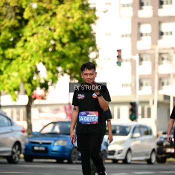Runner Photo 4061337