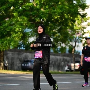 Runner Photo 4061342