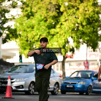Runner Photo 4061347