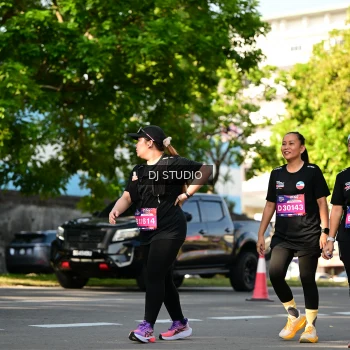 Runner Photo 4061348
