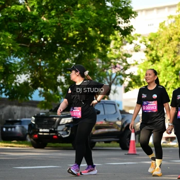 Runner Photo 4061350