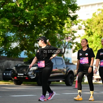 Runner Photo 4061359