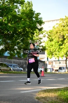 Runner Photo 4061396