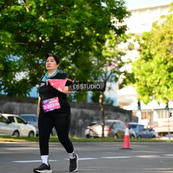 Runner Photo 4061406