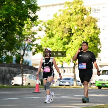 Runner Photo 4061413