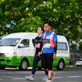 Runner Photo 4061426