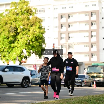 Runner Photo 4061451