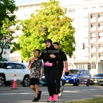 Runner Photo 4061465