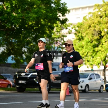 Runner Photo 4061529