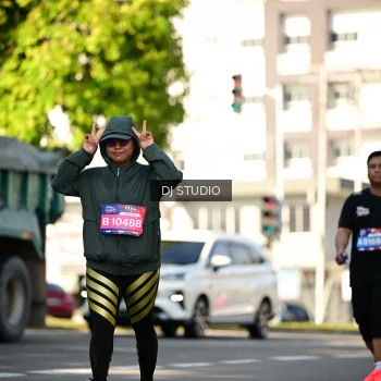 Runner Photo 4061576