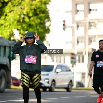 Runner Photo 4061580
