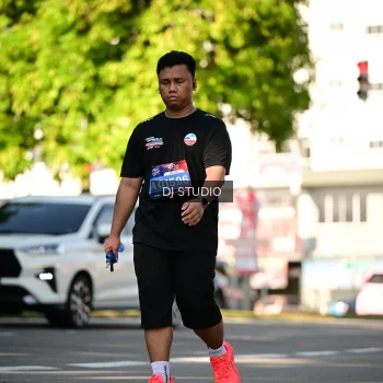 Runner Photo 4061588