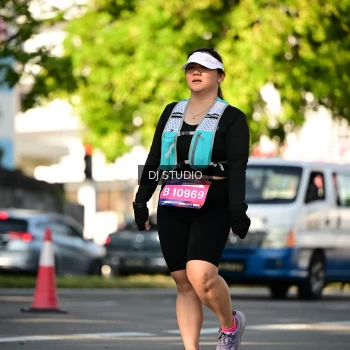 Runner Photo 4061601