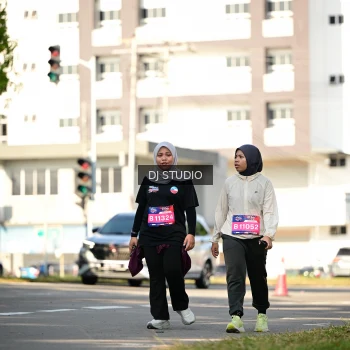 Runner Photo 4061654