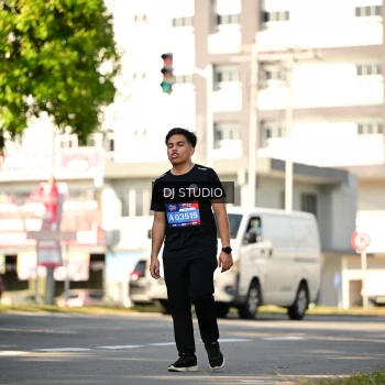 Runner Photo 4061679