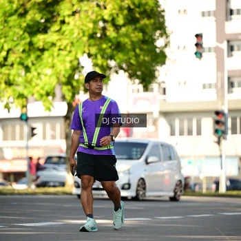 Runner Photo 4061717