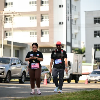 Runner Photo 4061770