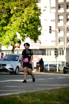 Runner Photo 4061806