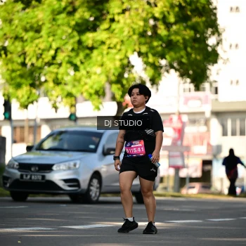 Runner Photo 4061812