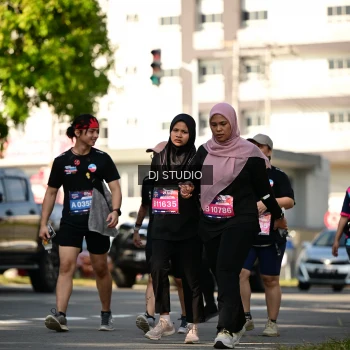 Runner Photo 4061865