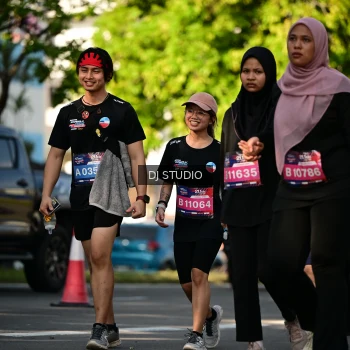 Runner Photo 4061900