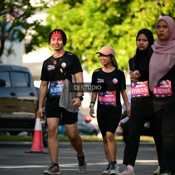 Runner Photo 4061909