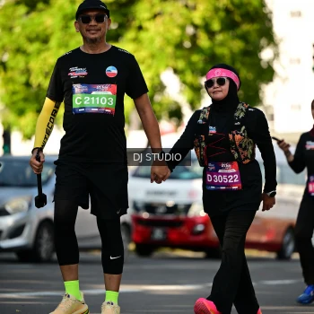 Runner Photo 4061910