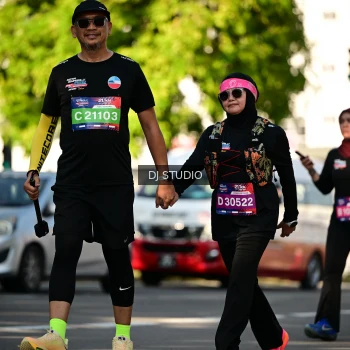 Runner Photo 4061913