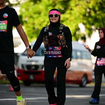 Runner Photo 4061917