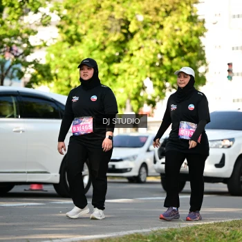 Runner Photo 4062150