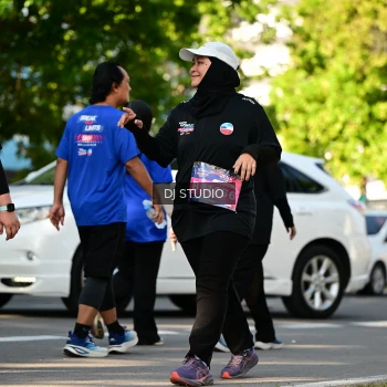 Runner Photo 4062151