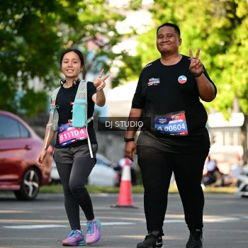 Runner Photo 4062215