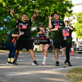 Runner Photo 4062304
